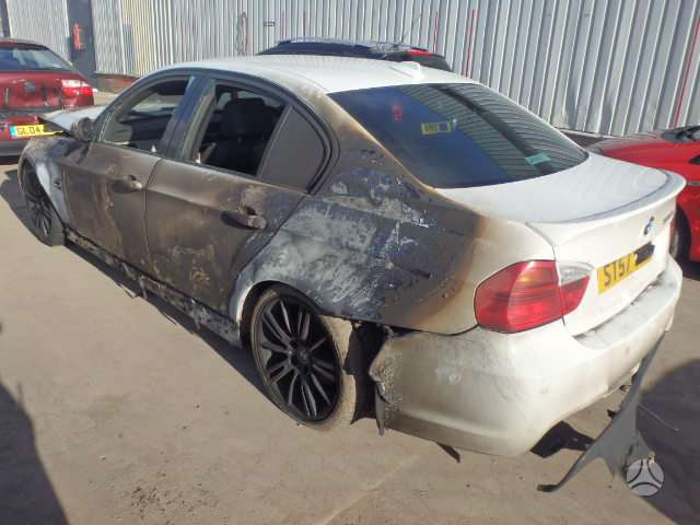 BMW 3 serija rezerves daļās. M