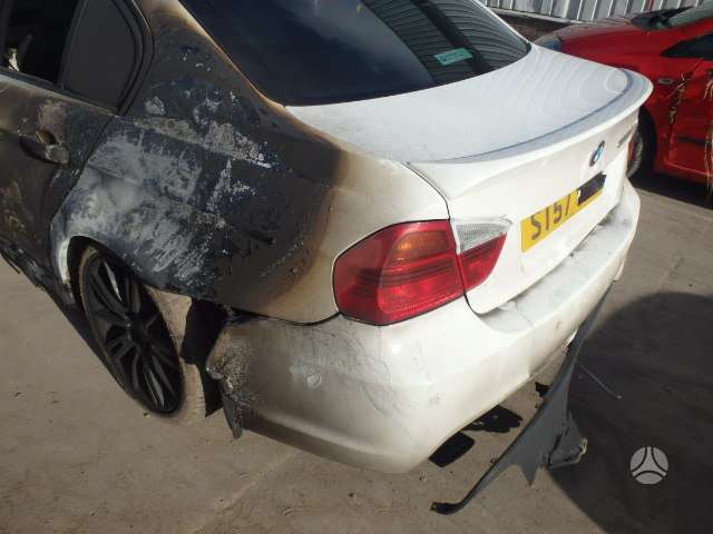 BMW 3 serija rezerves daļās. M