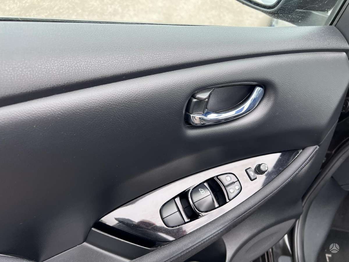 Nissan Leaf, 40 kWh, hatchback