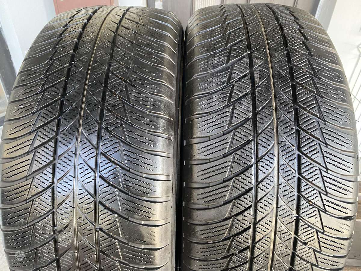 Bridgestone Blizzak lm001, winter 245/50 R19