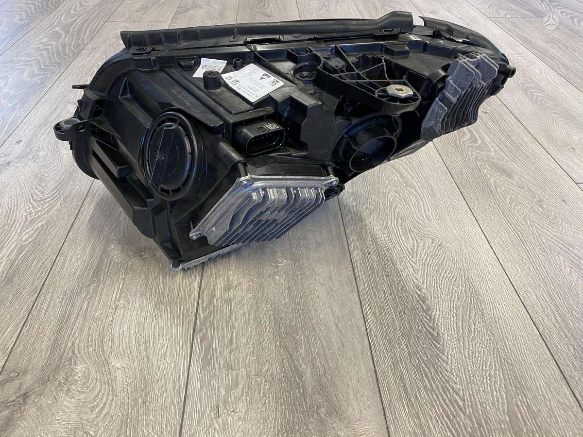 Mercedes-Benz C klasė lights
