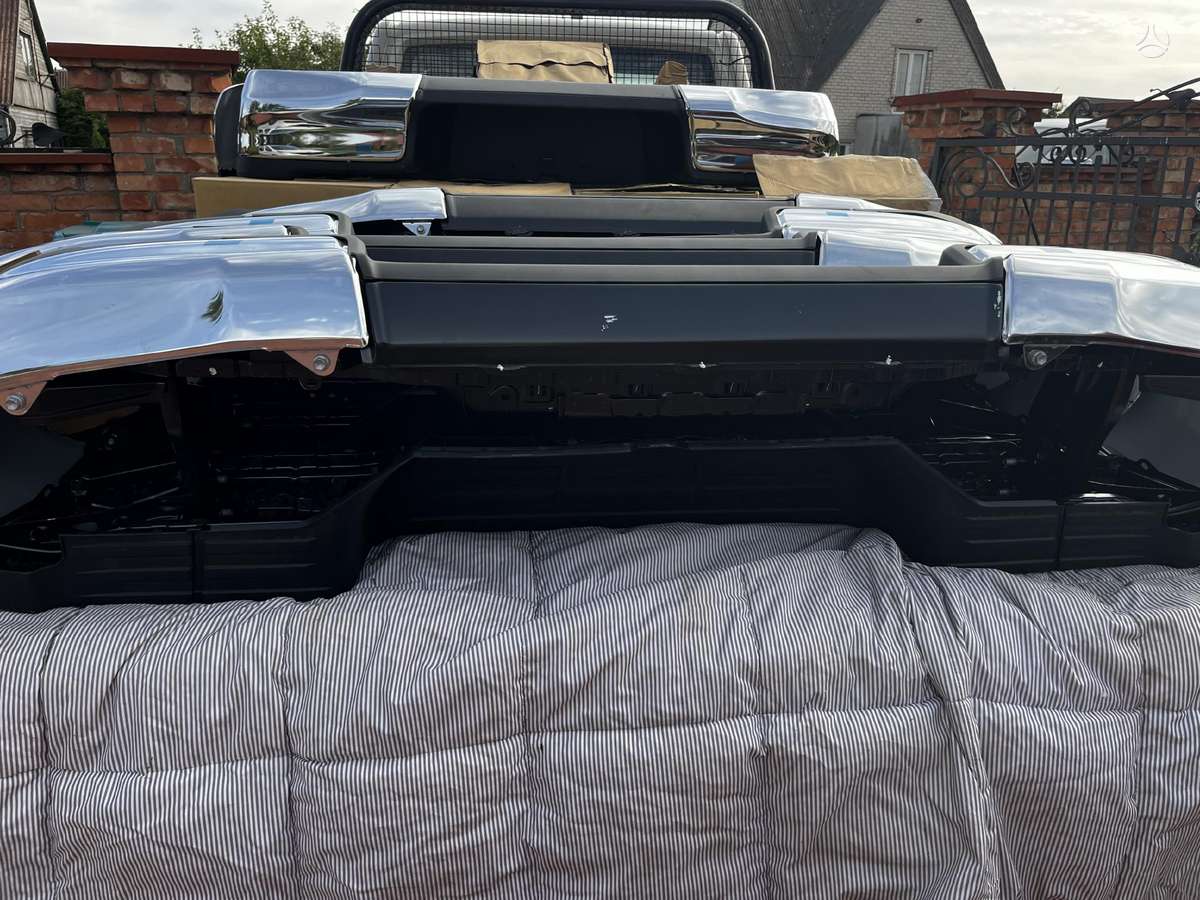 Toyota Hilux детали кузова