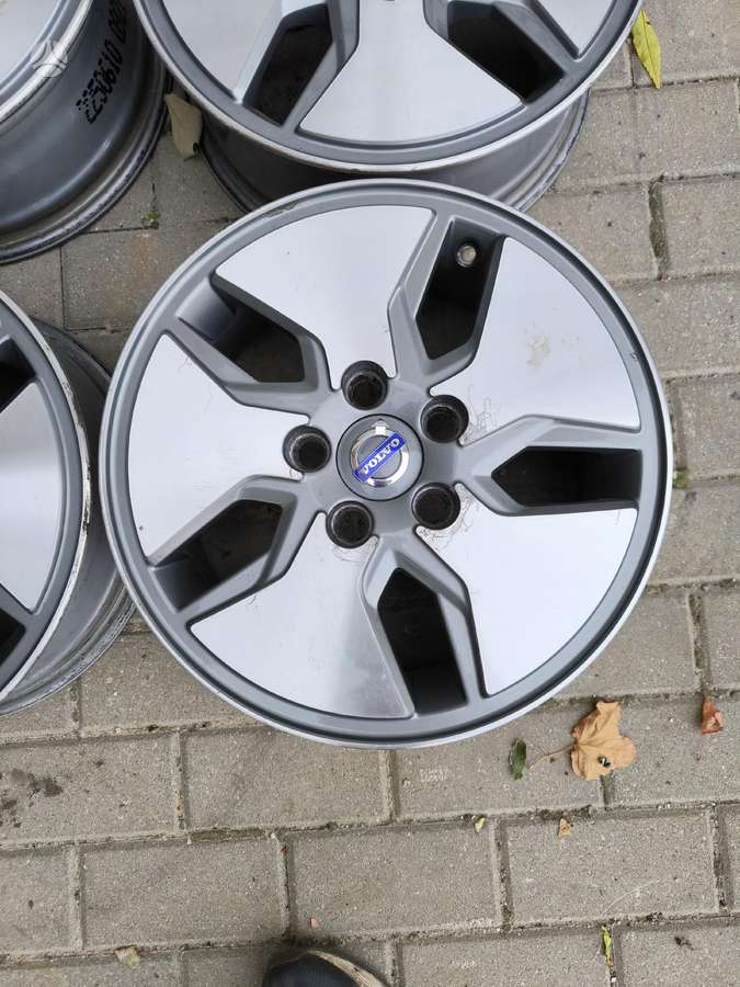 Volvo, light alloy, R15