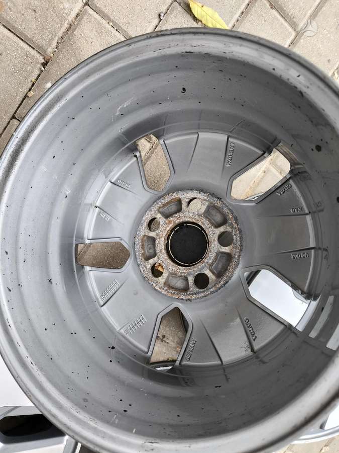 Volvo, light alloy, R15