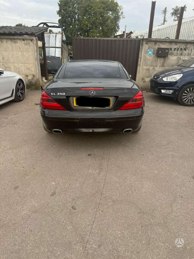 Mercedes-Benz SL350