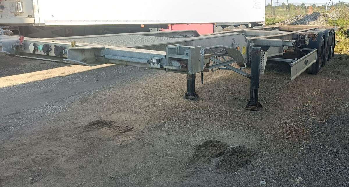 Fliegl SDS400  (150.000 km ), container