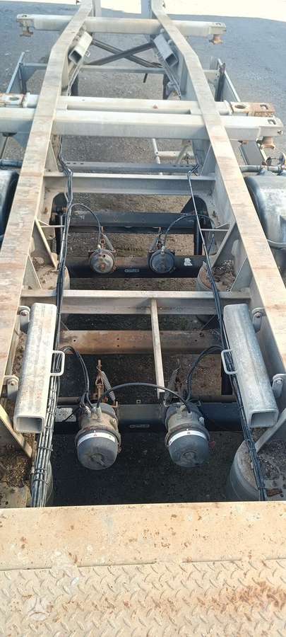 Fliegl SDS400  (150.000 km ), container