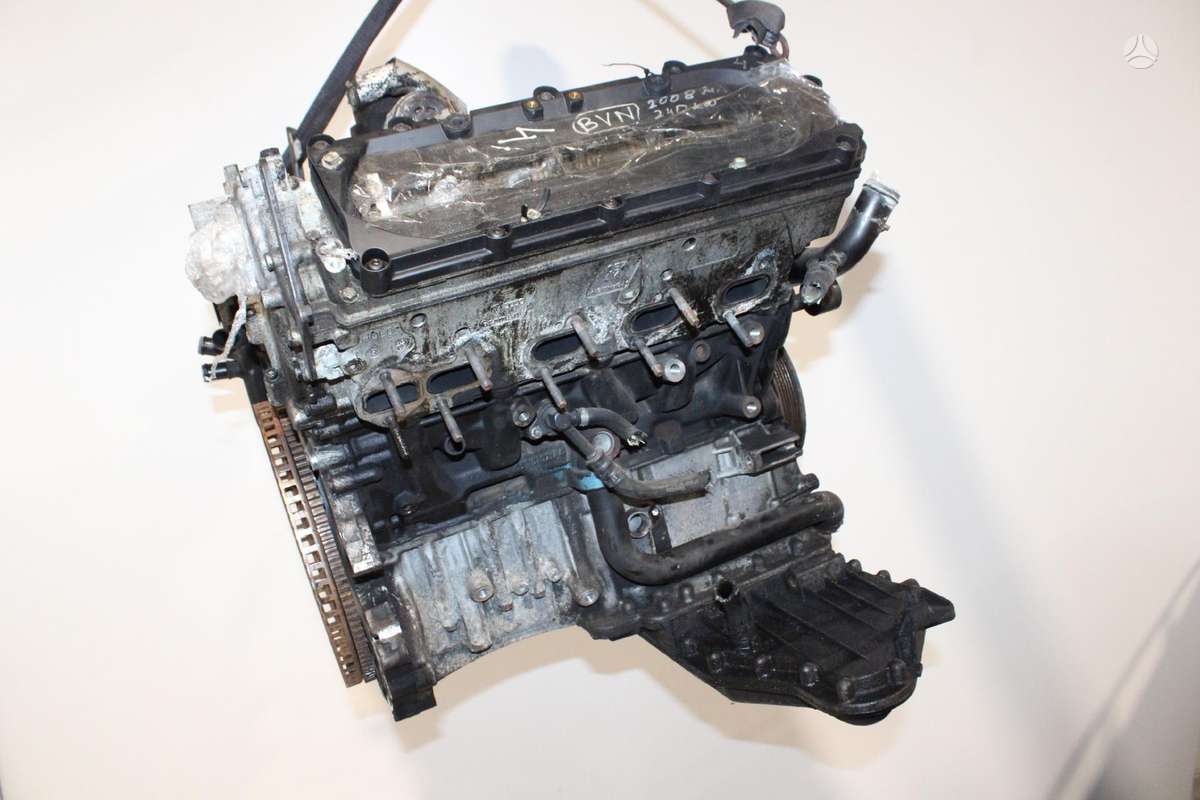 Audi A8, BVN, variklis