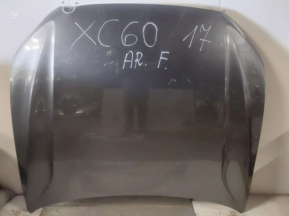 Volvo XC60 по частям