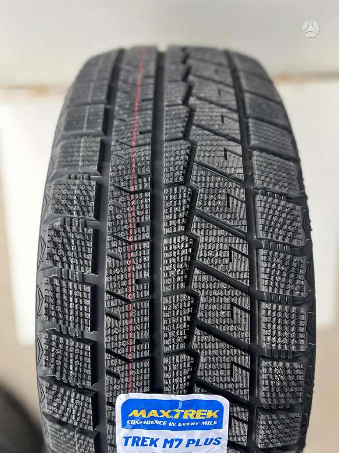 Maxtrek SIUNČIAME, winter 235/45 R18
