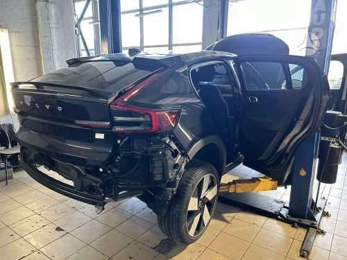 Volvo C40 for parts
