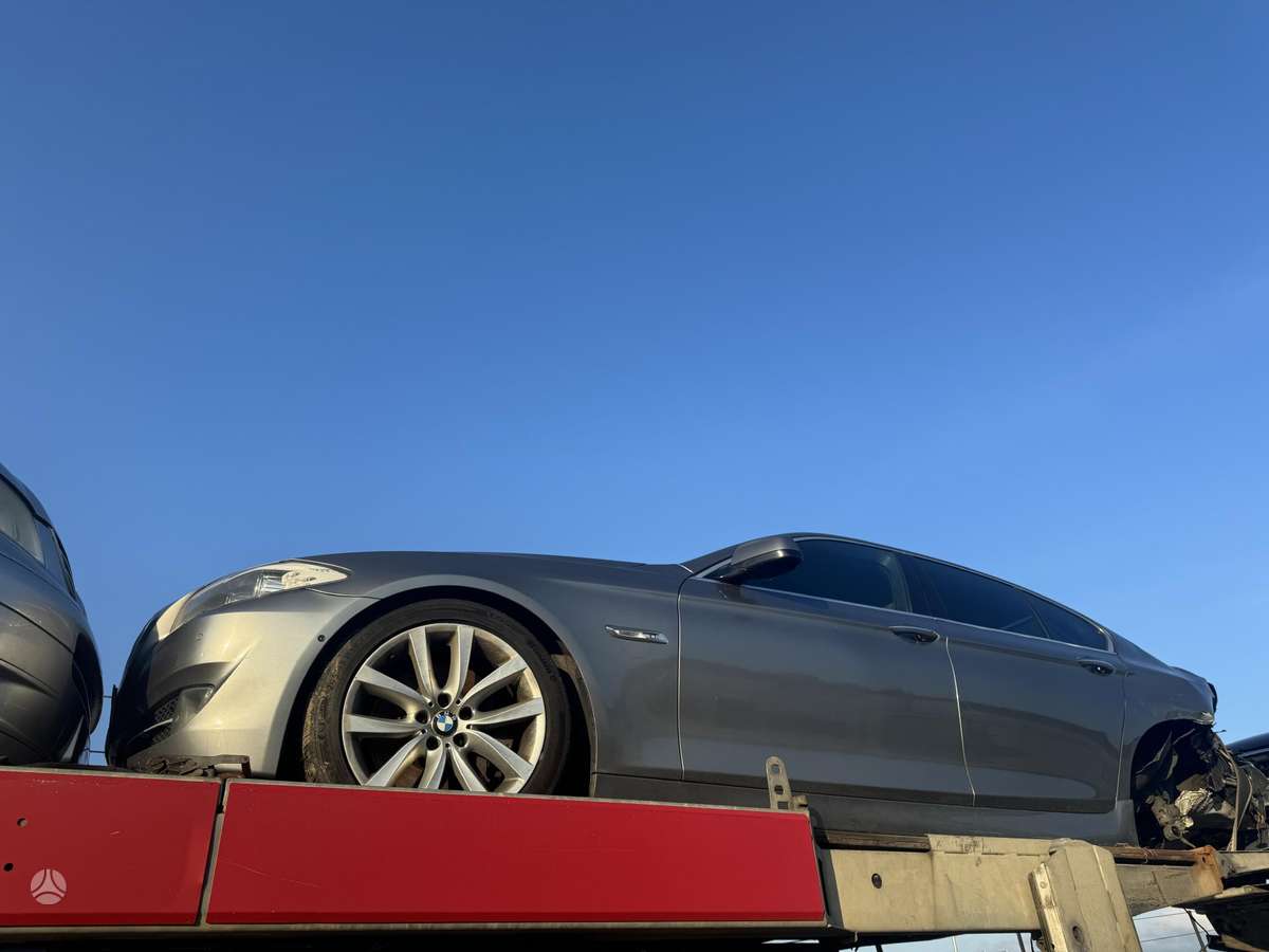 BMW 550