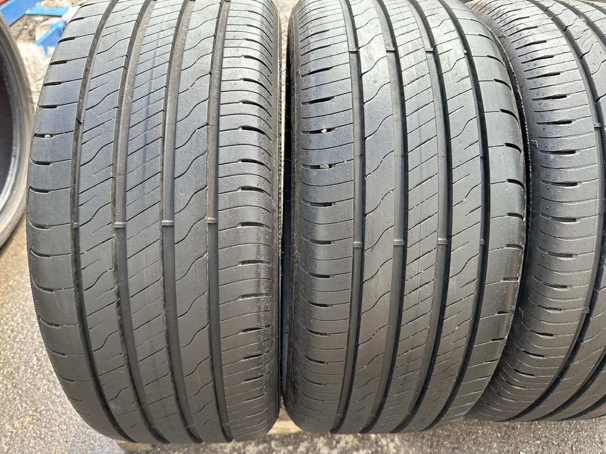 Goodyear, летние 225/45 R17