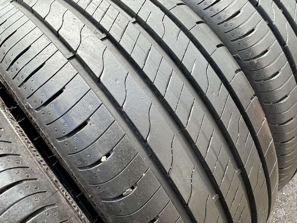 Goodyear, летние 225/45 R17
