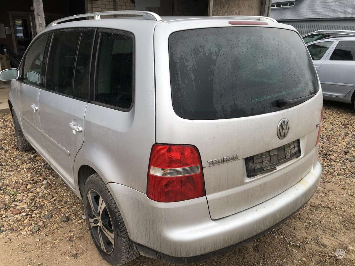Volkswagen Touran dalimis