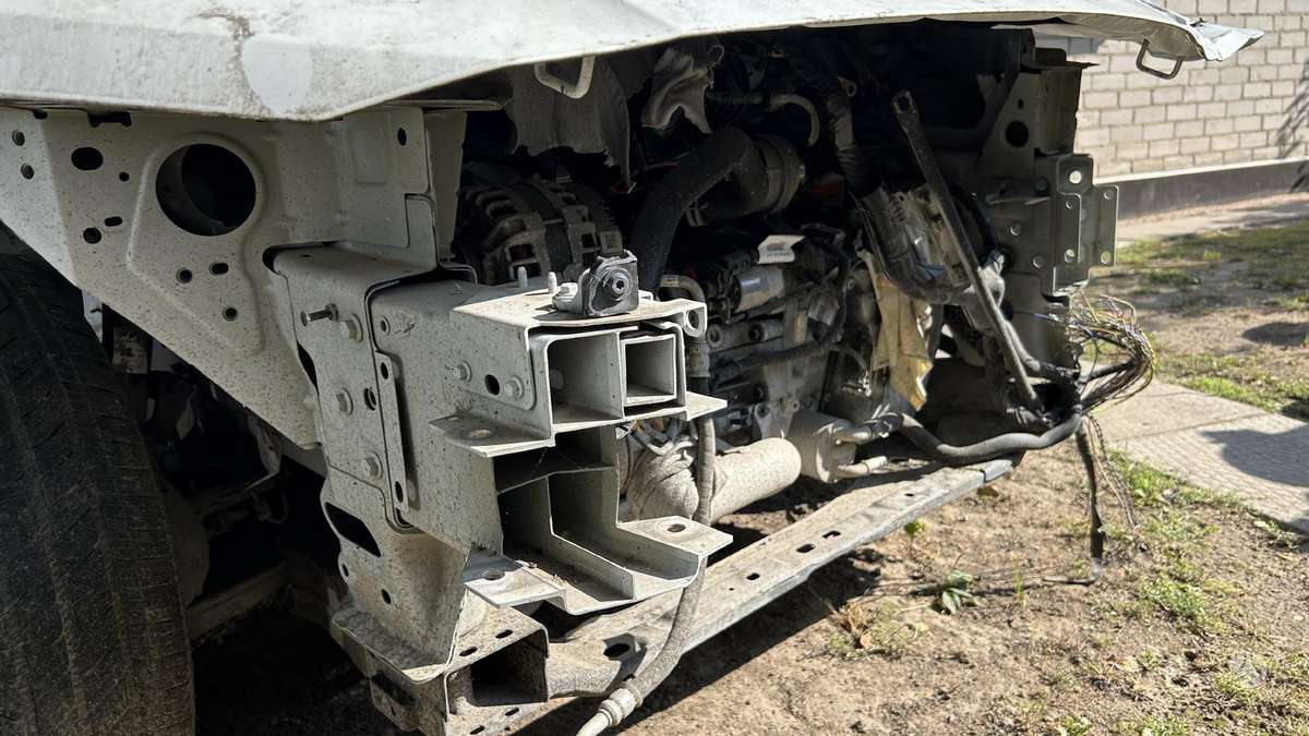Volvo S90 kėbulo dalys