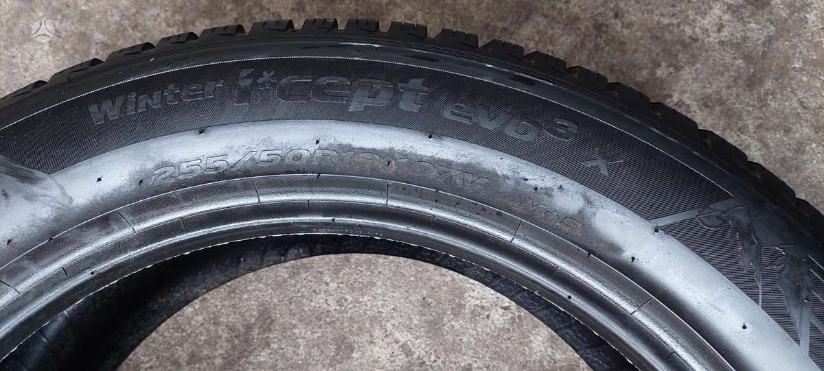 Hankook, žieminės 255/50 R19