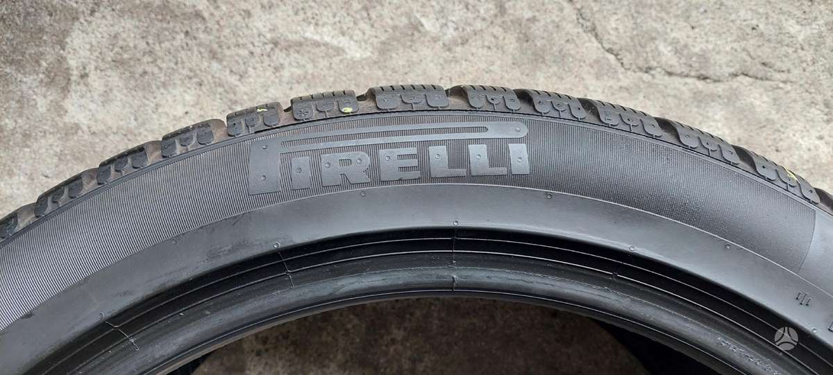 Pirelli, žieminės 285/40 R20