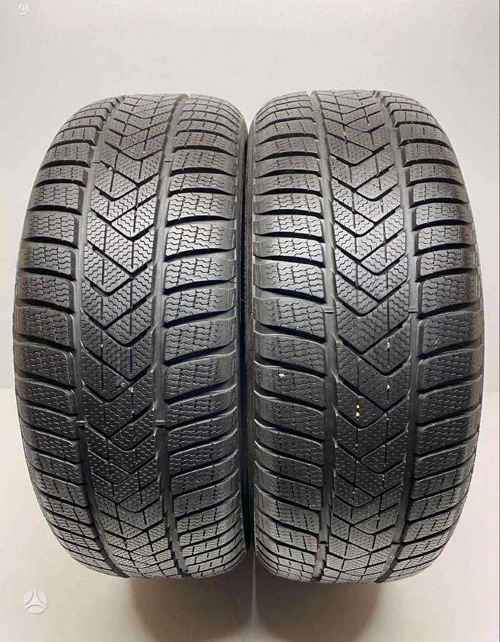 Pirelli SottoZero 3, winter 235/55 R18
