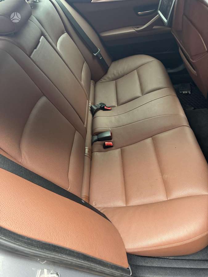 BMW 550