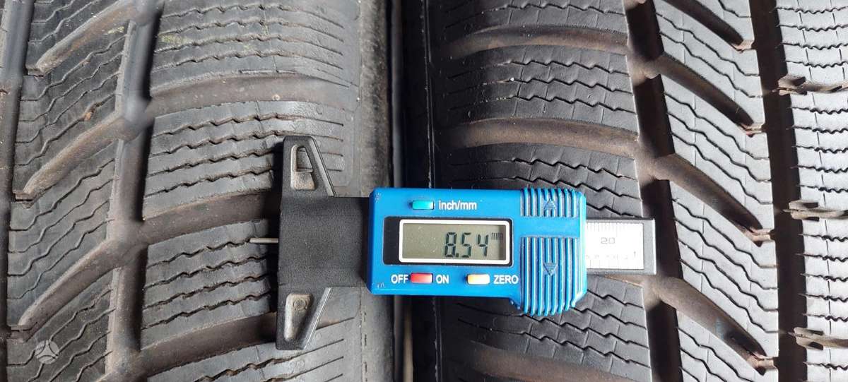 Continental, зимние 235/55 R19