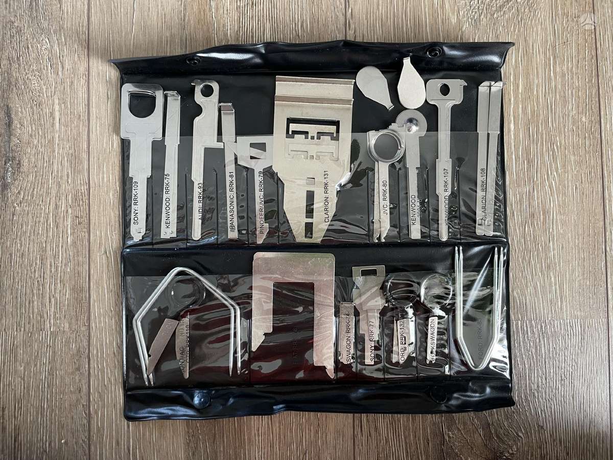 Magnetolos išėmimo raktų rinkinys