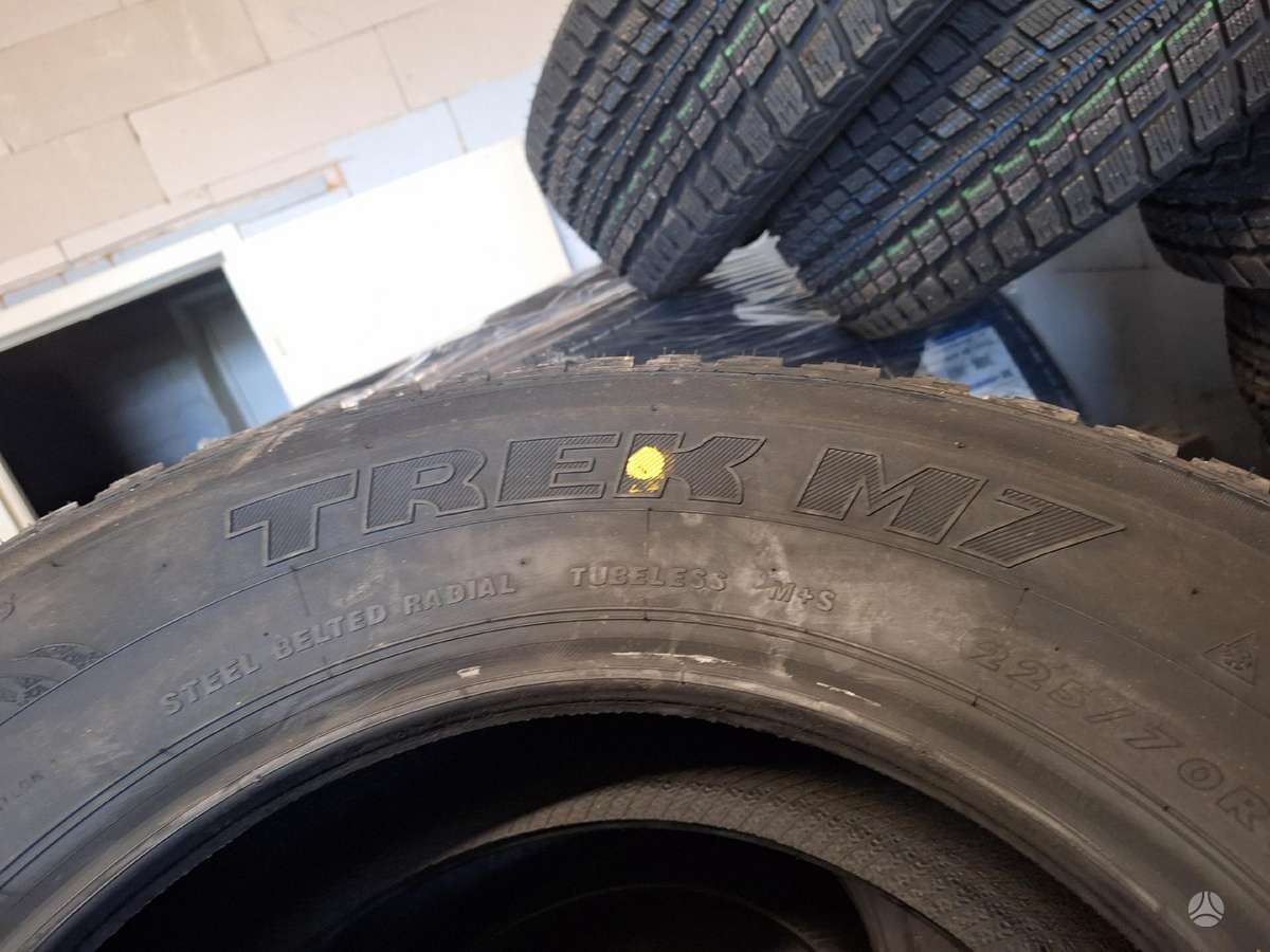 Maxtrek, winter 225/70 R15
