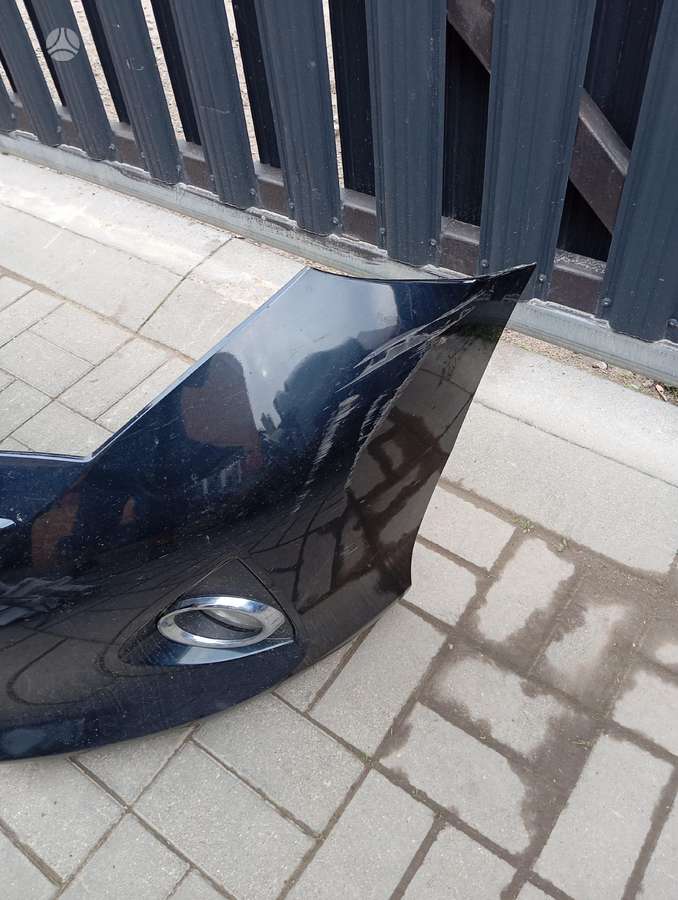 Toyota Auris kėbulo dalys