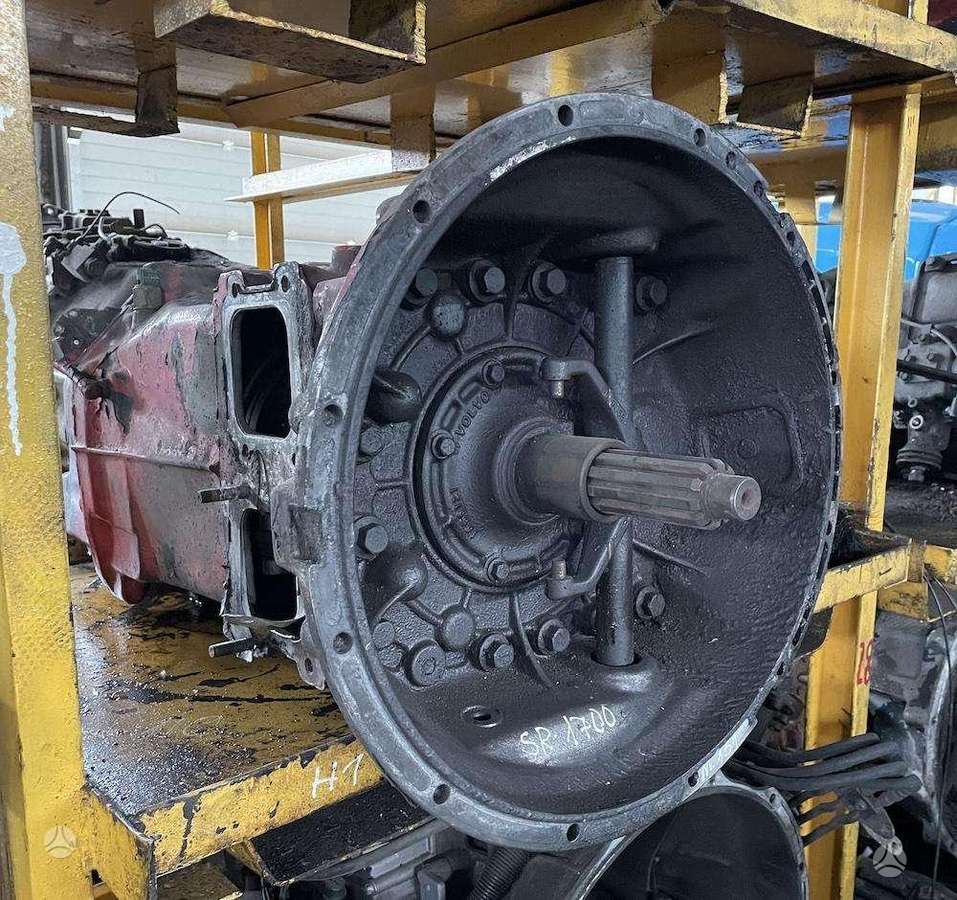 Volvo Pavarų dėžės, vilkikai