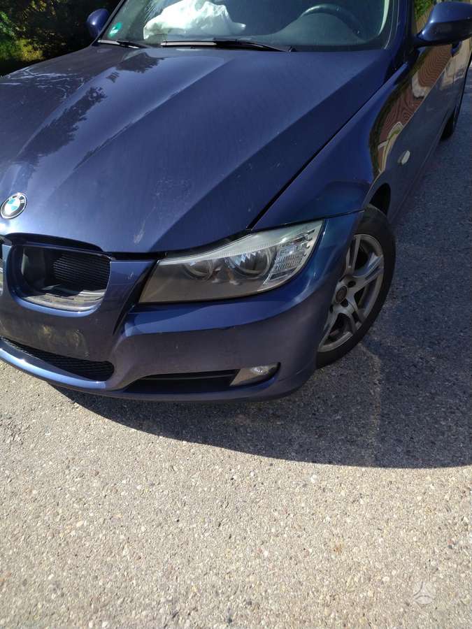 BMW 3 serija