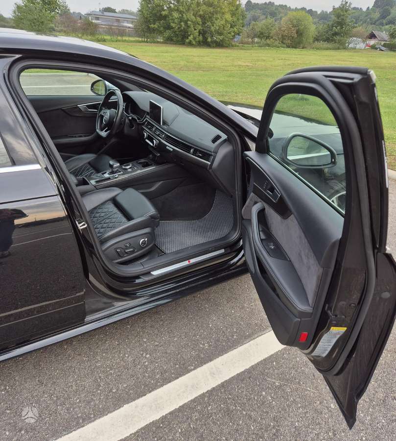 Audi S4, 3.0 l., Седан