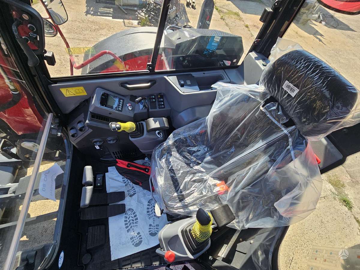 Yanmar VIO80, excavator