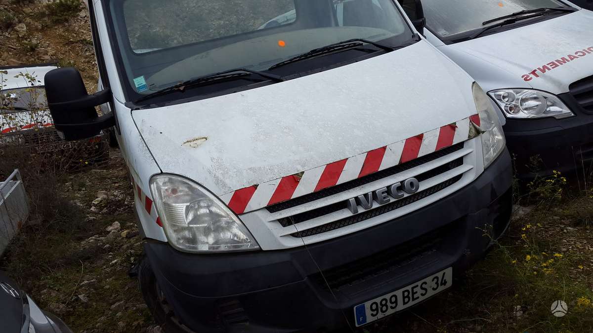 Iveco Daily, cargo vans