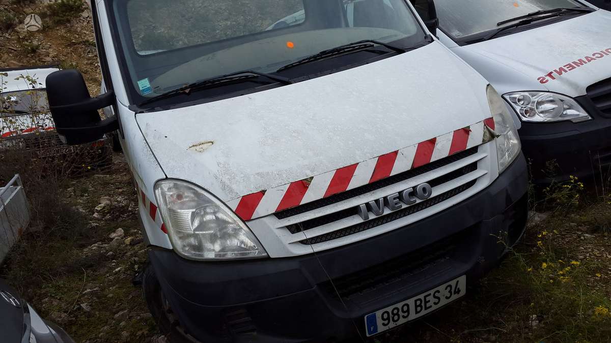 Iveco Daily, preču