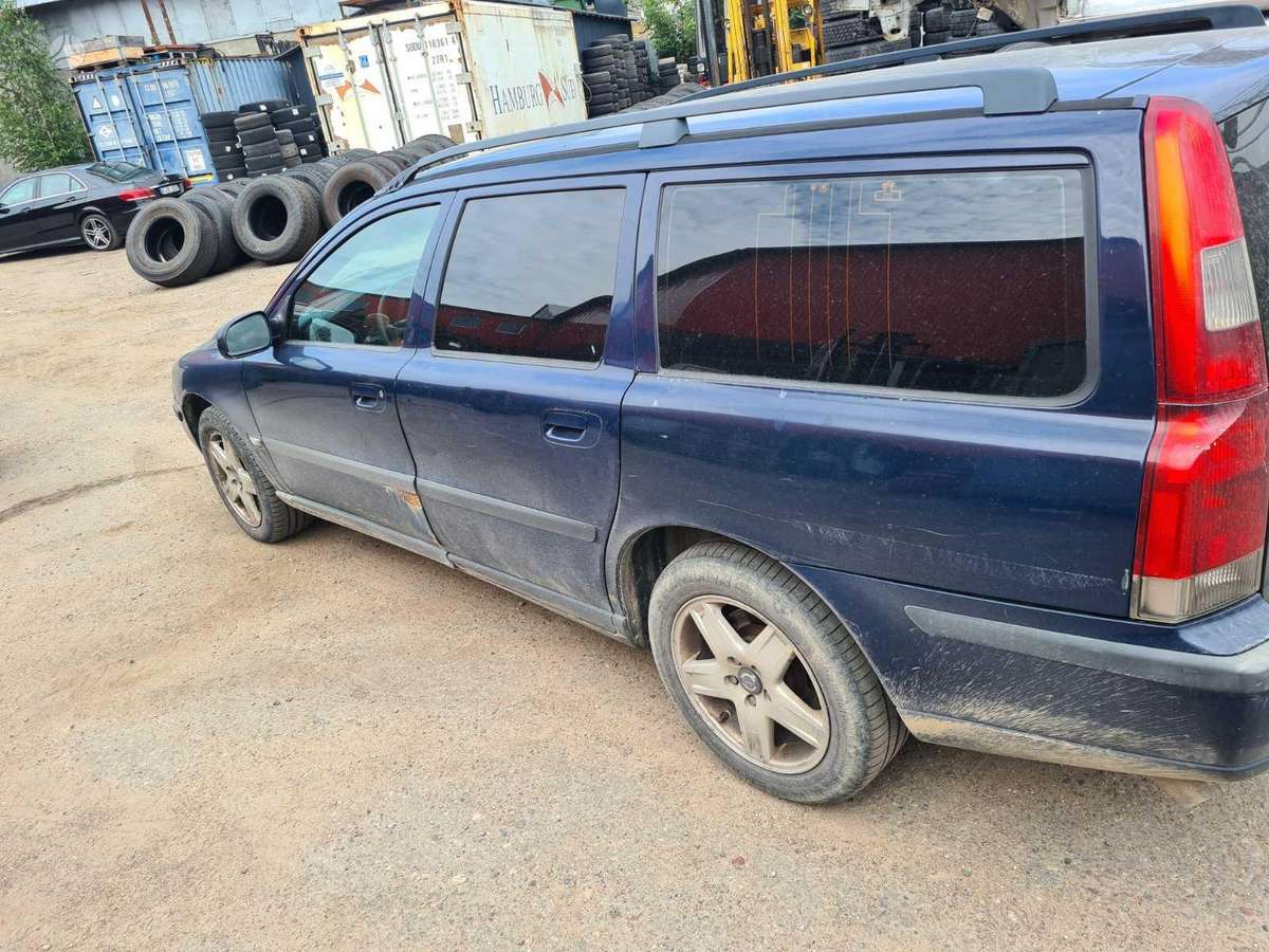 Volvo V70