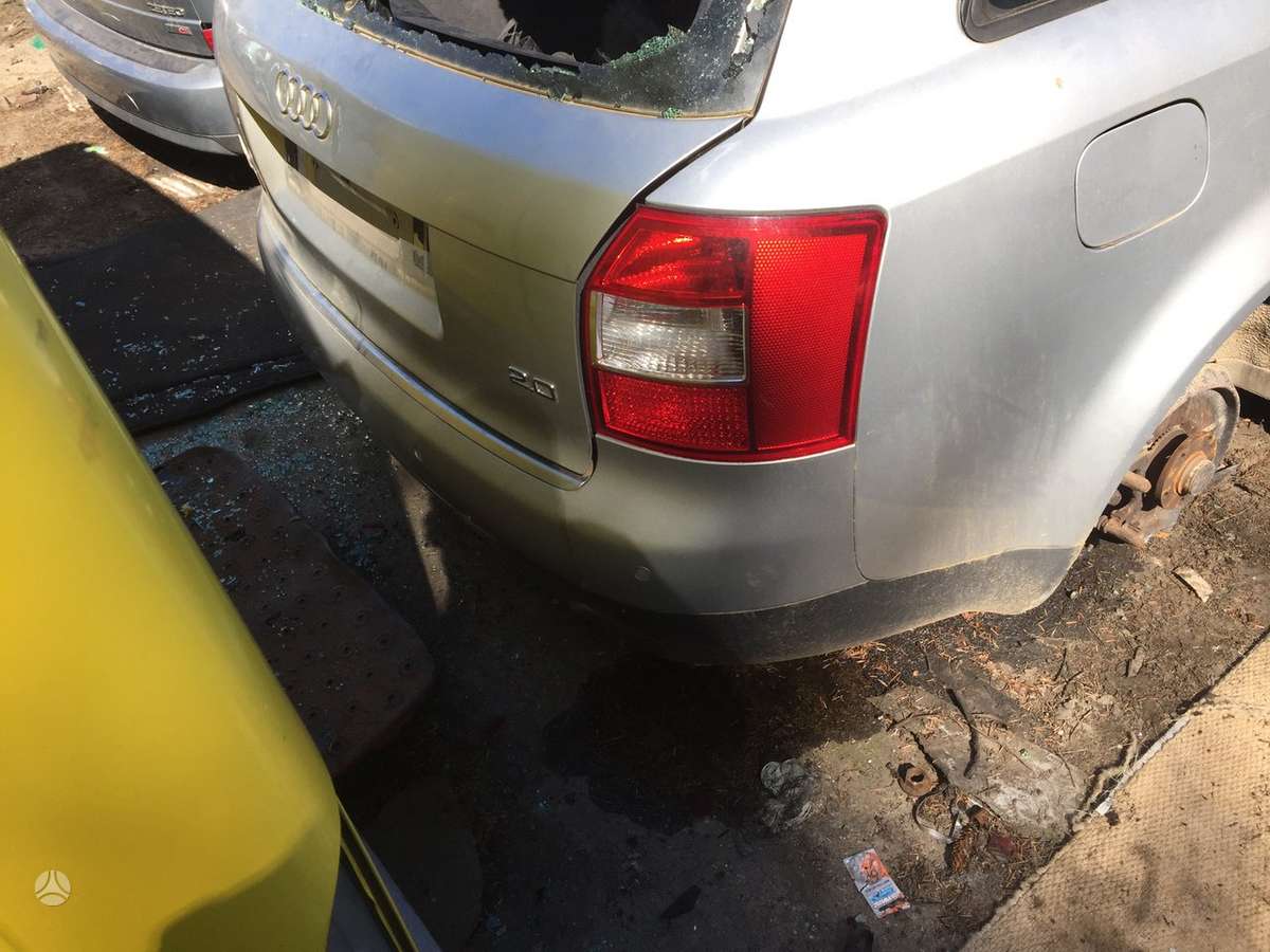 Audi A4 Audi a4 dalimis