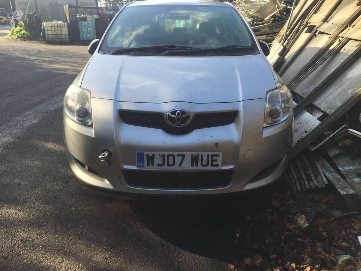 Toyota Auris