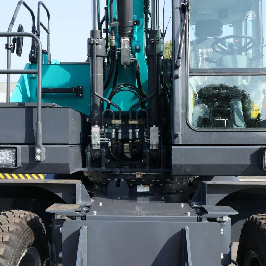Sunward SWE 155FW 2-PB, экскаваторы