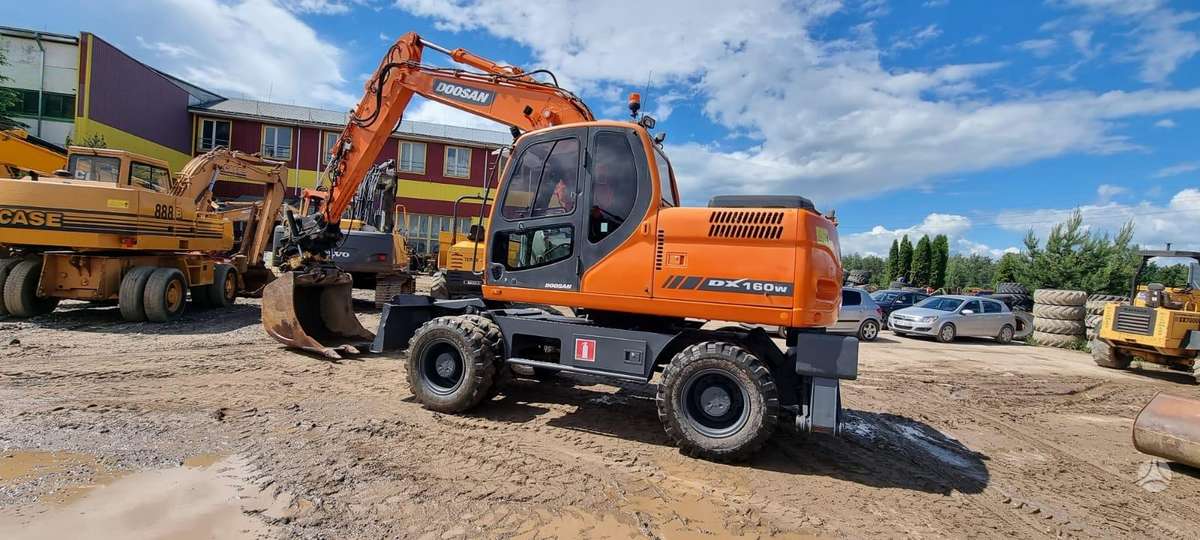 Doosan DX160W, экскаваторы