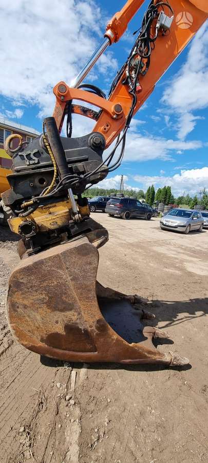 Doosan DX160W, ekskavatori