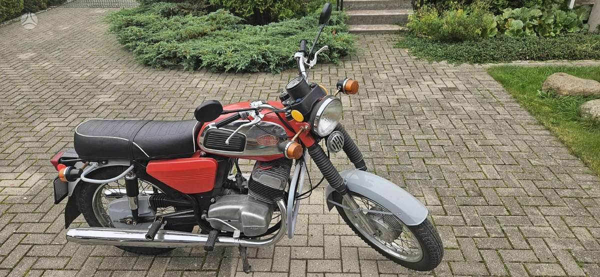 Jawa 350 350cc, street / classic