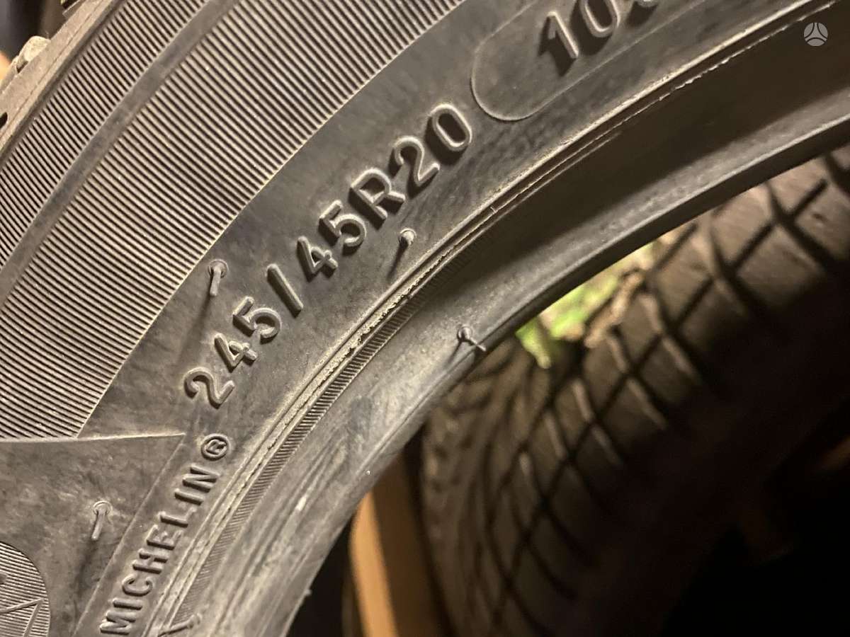 Michelin, всесезонные 245/45 R20