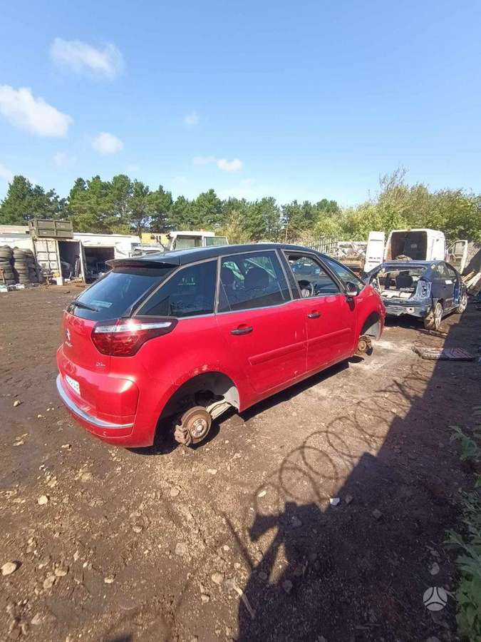Citroen C4 Picasso rezerves daļās
