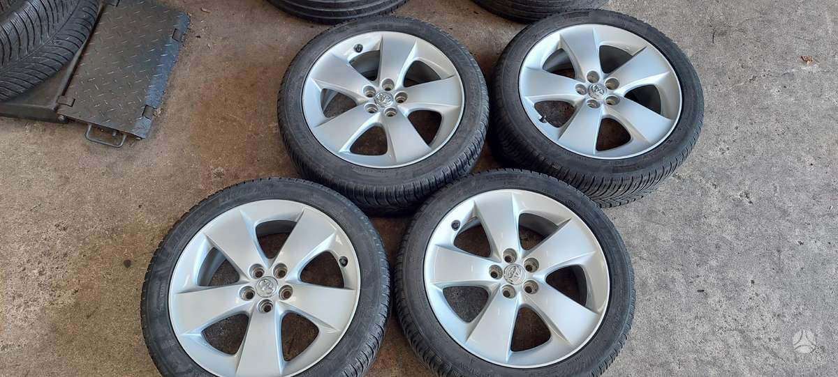 Toyota, light alloy, R17
