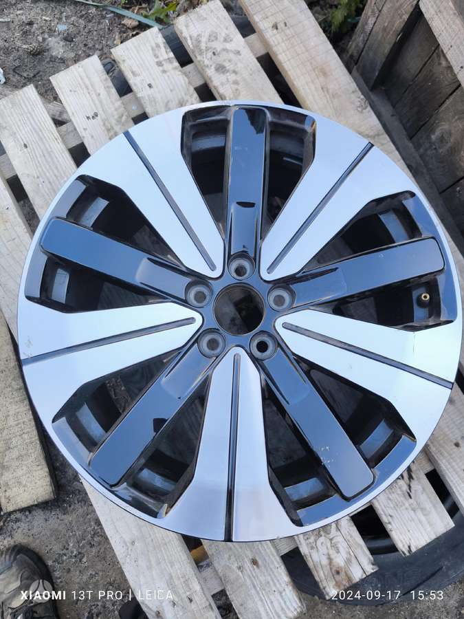 Volvo XC40, 32143268