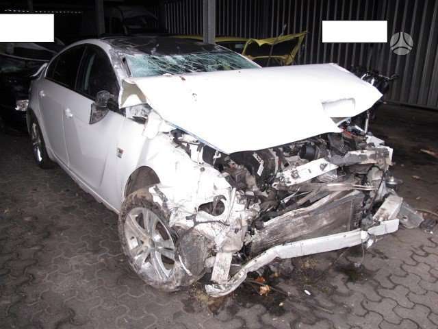 Opel Insignia dalimis. Europa