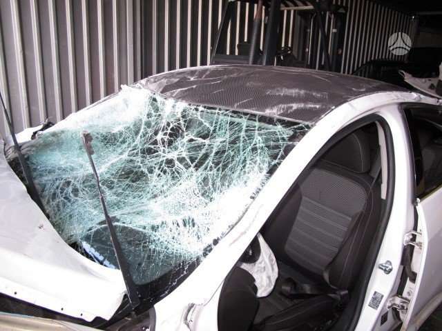 Opel Insignia по частям. Europa