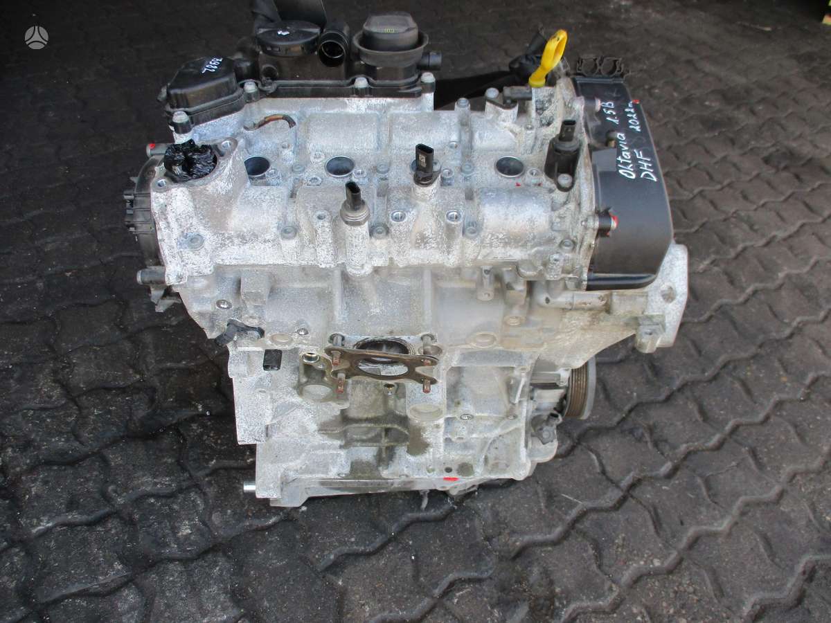Skoda Octavia Variklis 1 5b dhf