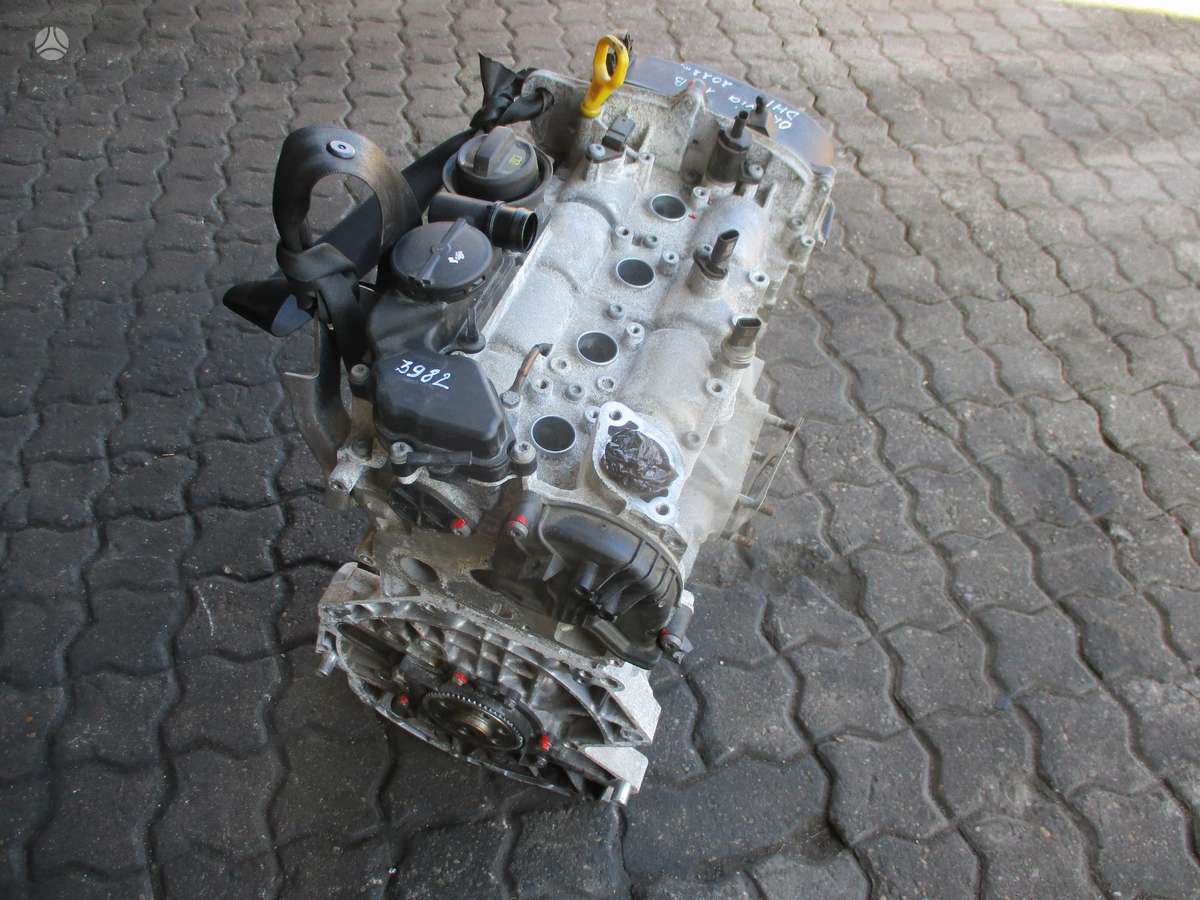 Skoda Octavia Variklis 1 5b dhf