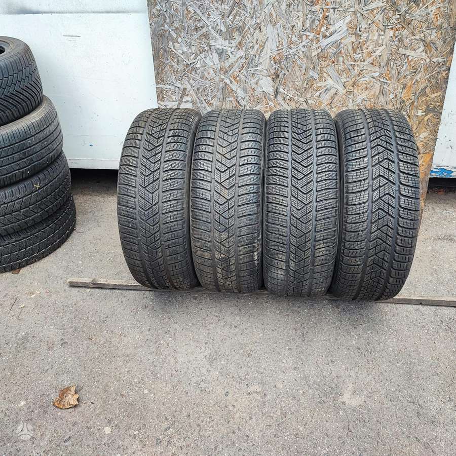Pirelli Scorpion winter MOE, winter 235/55 R19